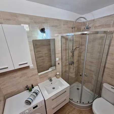 Green Apartment Apartment *